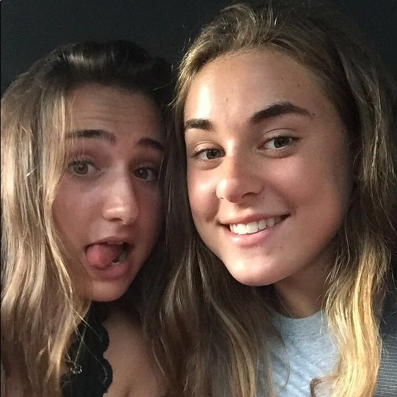 Meet the Posher Other - Meet your Posher, Avery